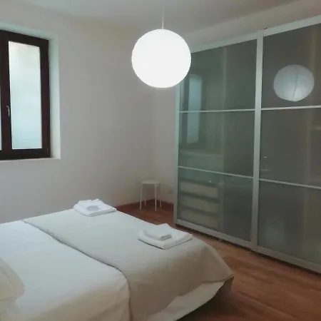 Wonderful In Ancient Appartement *