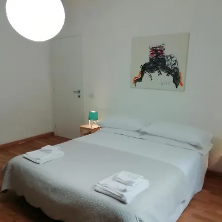 Wonderful In Ancient Apartament